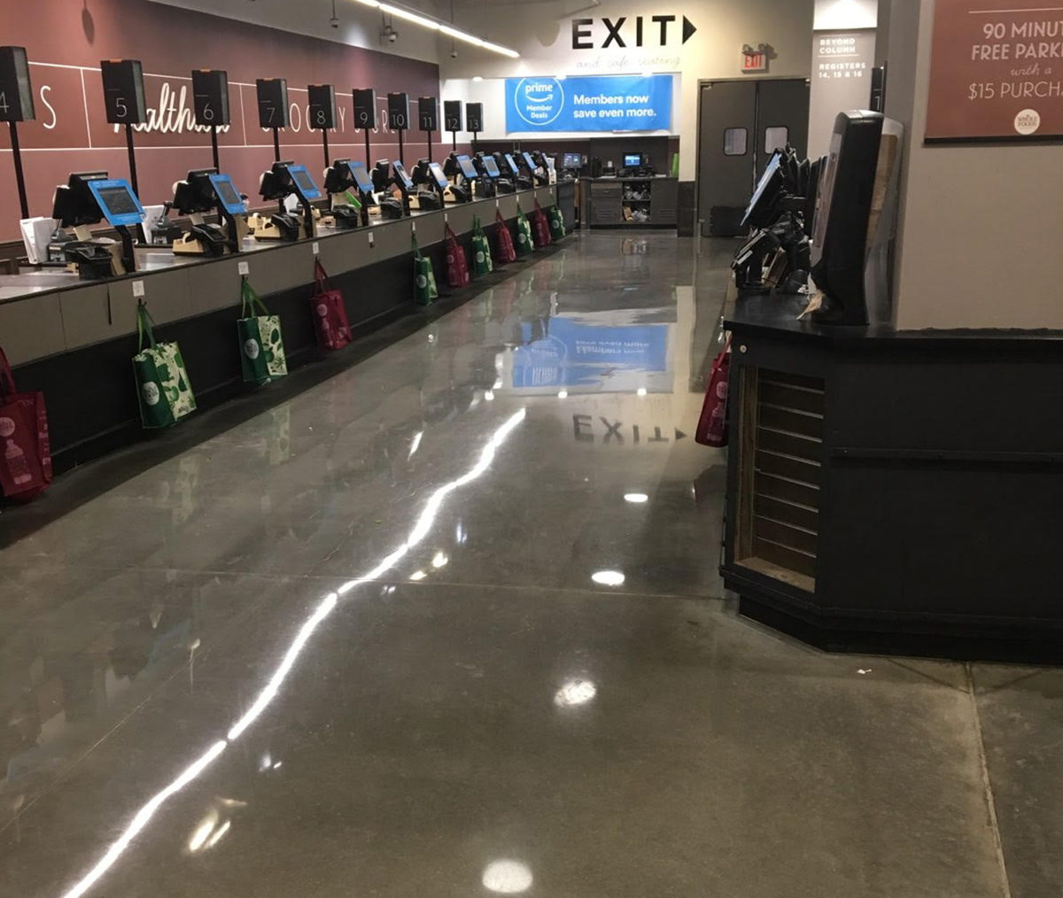 Commercial Cleaning And Maintenance